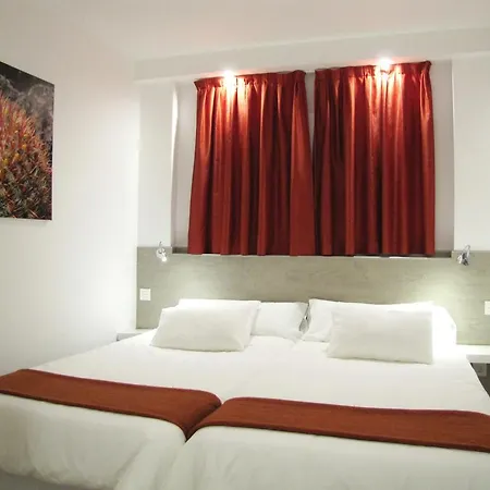 Апартаменты Playa Limones